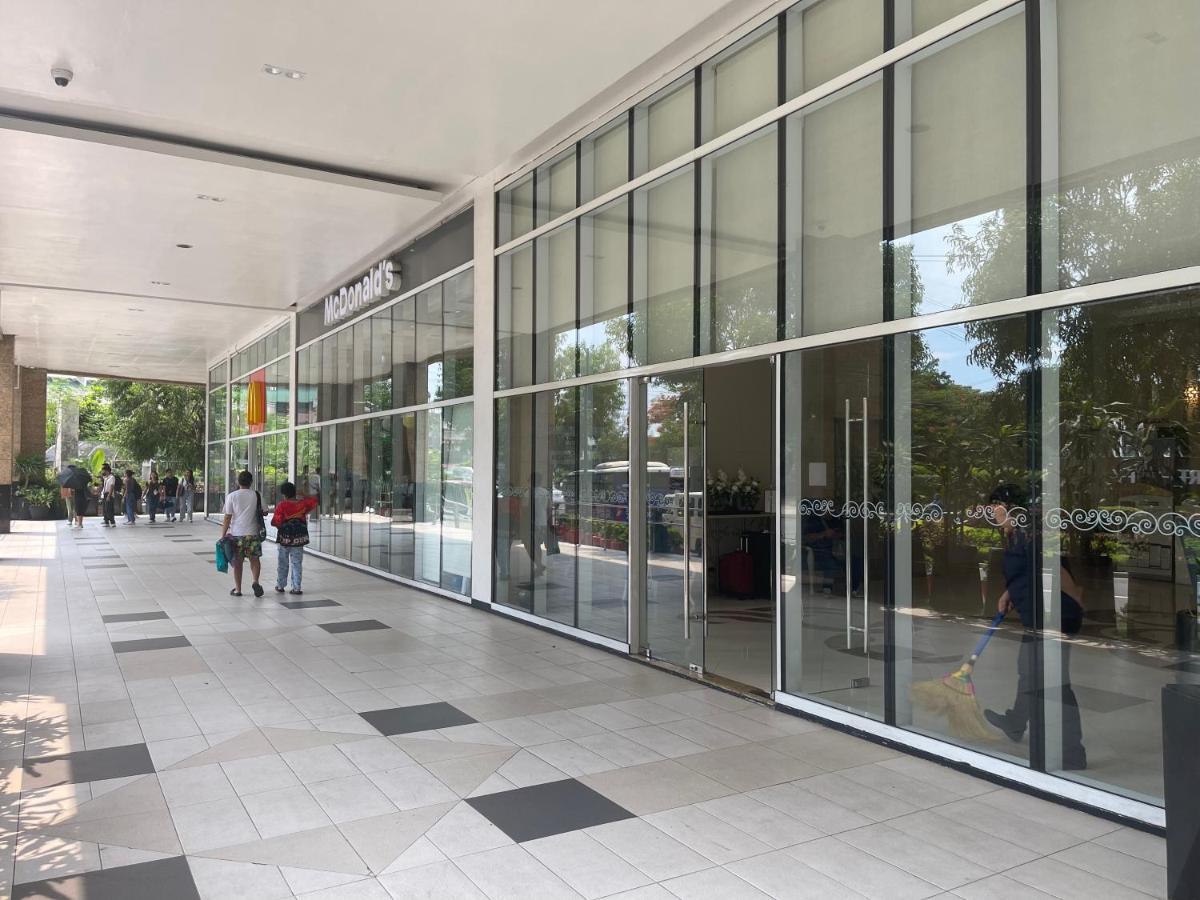 4J North Wing - 150 Newport Boulevard, Near Terminal3 Airport 마닐라 외부 사진
